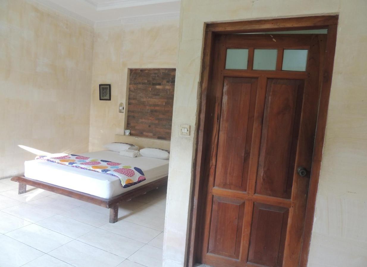 Lotus 2 Guest House Magelang Exterior photo